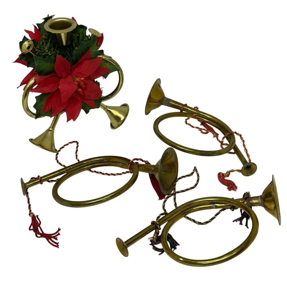 VTG Brass Trumpet Horns‎ Christmas Decor Set 4 Gold Tone Poinsettia Wreath 4"x7"